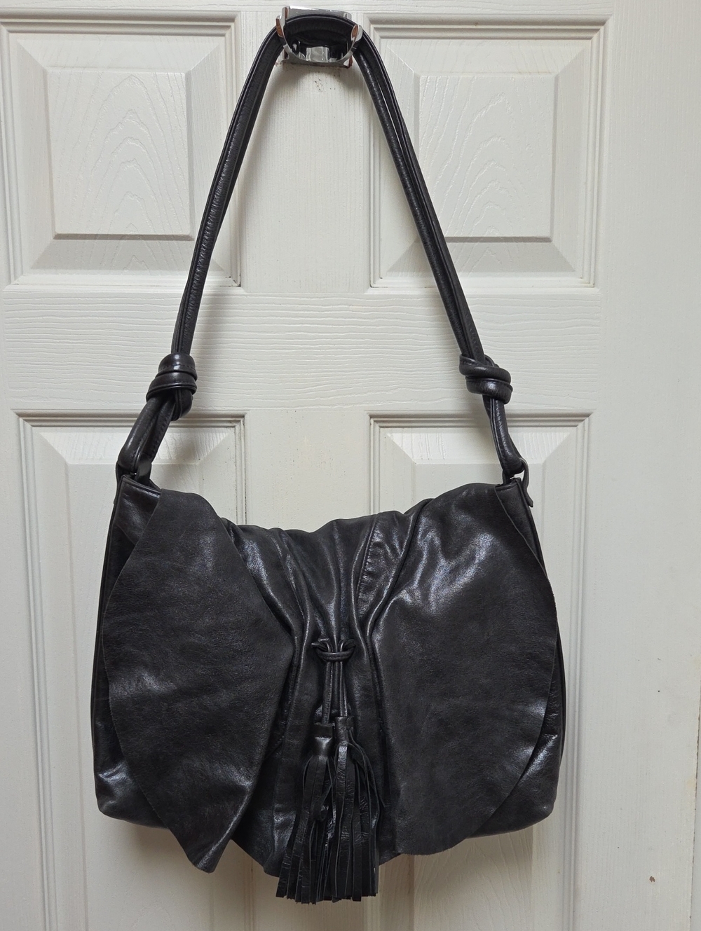 Susan Farber CollectionBlack Leather Tassel Shoulder Bag